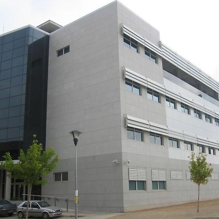 Piso Compartido Cerca De La Universidad Ceu Монкада Екстериор снимка